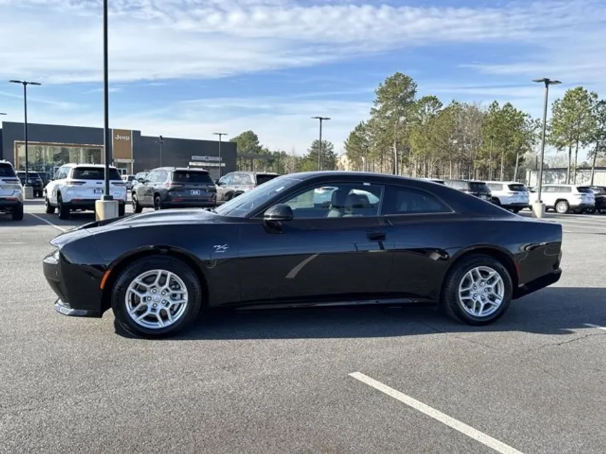 2025 Dodge Charger Daytona R/T photo 2