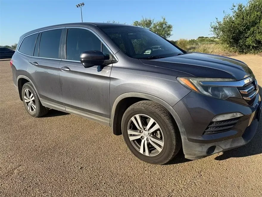 2017 Honda Pilot EX-L photo 1