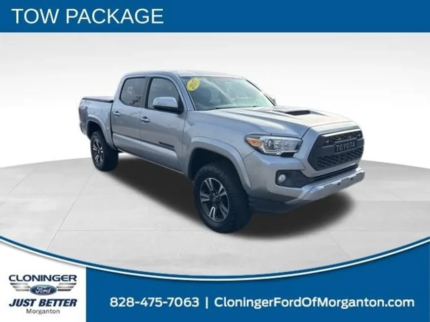 2017 Toyota Tacoma SR V6 photo 1