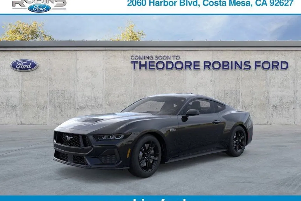 2025 Ford Mustang GT photo 1