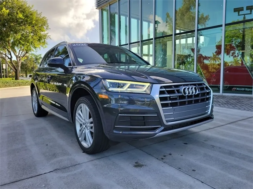 2020 Audi Q5 45 Premium Plus photo 1