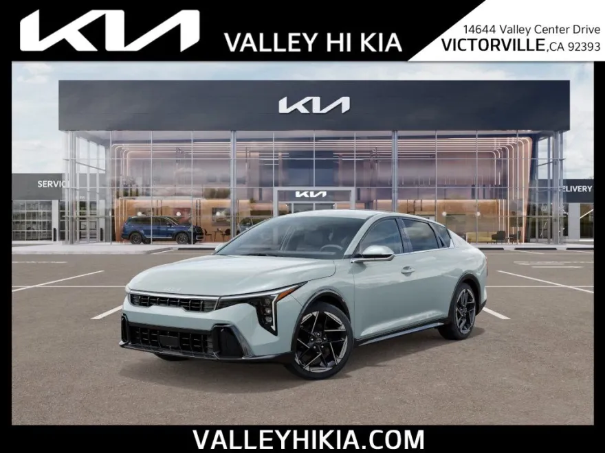 2025 Kia K4 GT-Line photo 1