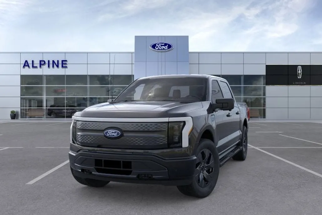 2025 Ford F-150 Lightning photo 1