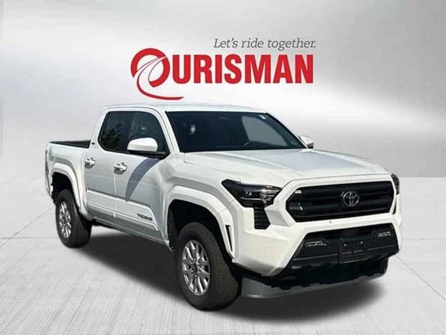2024 Toyota Tacoma SR5 4x4 photo 1