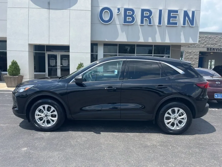 2023 Ford Escape Active photo 1