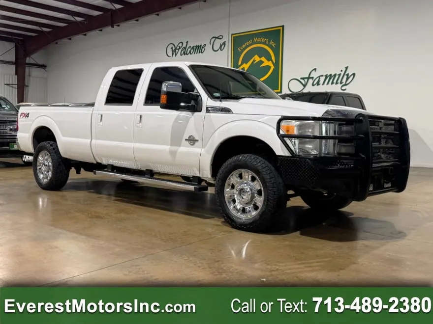 2012 Ford F-350 Lariat photo 1