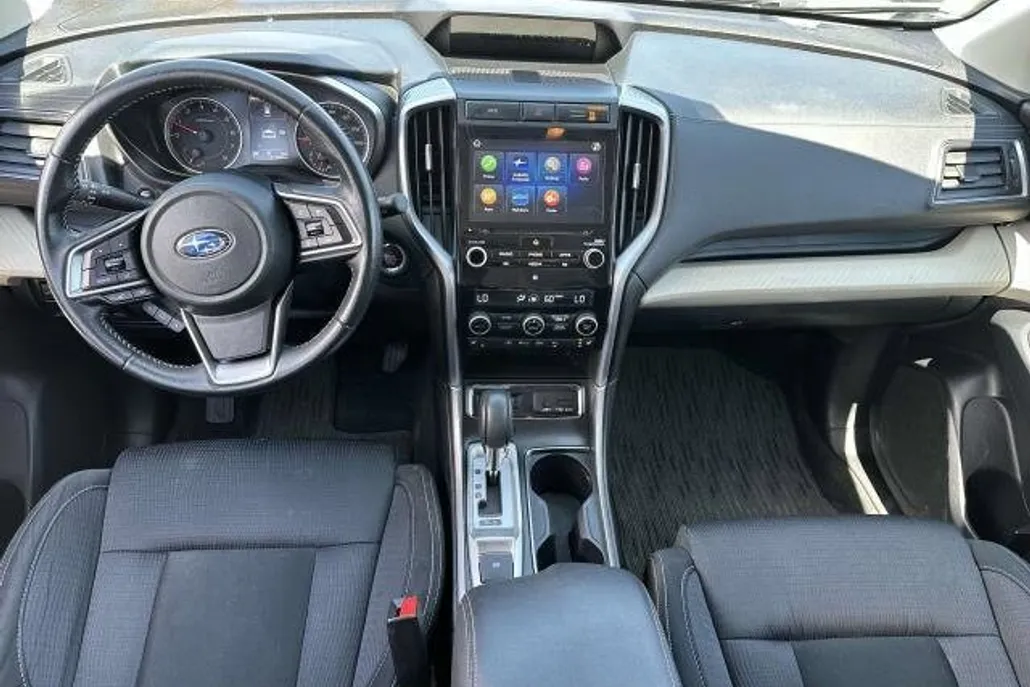 2022 Subaru Ascent Premium photo 1
