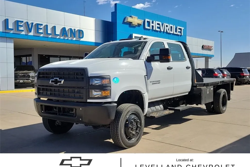 2024 Chevrolet Silverado 5500HD Work Truck photo 1