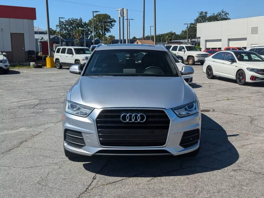 2016 Audi Q3 Premium Plus photo 1