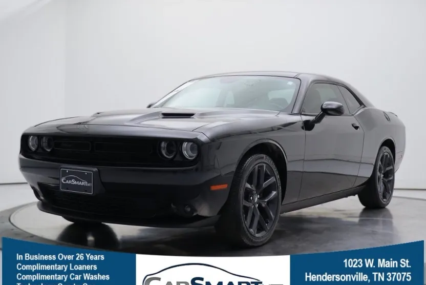 2020 Dodge Challenger SXT photo 1