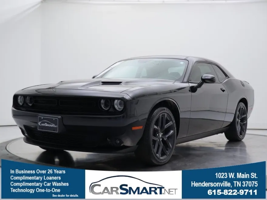 2020 Dodge Challenger SXT photo 1