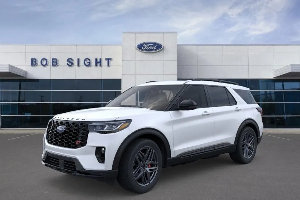 2025 Ford Explorer ST photo 1