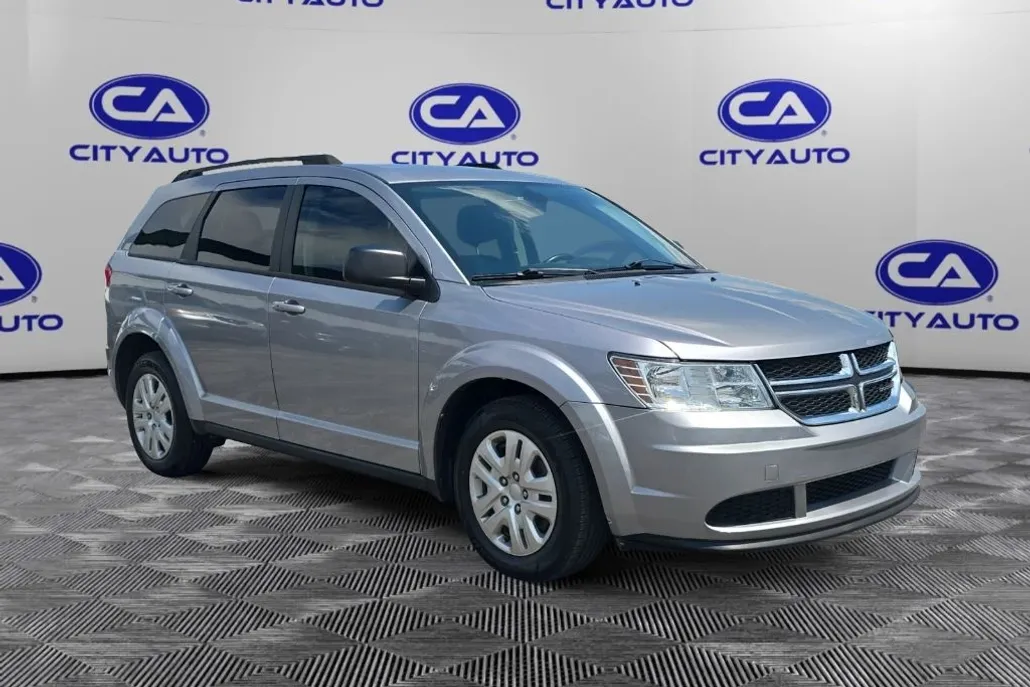2018 Dodge Journey SE photo 1