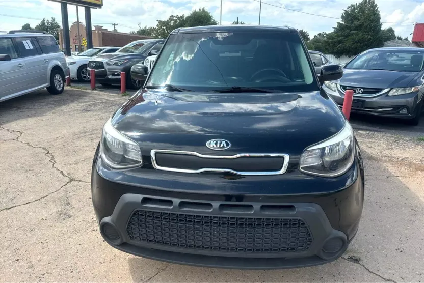 2014 Kia Soul Base photo 1