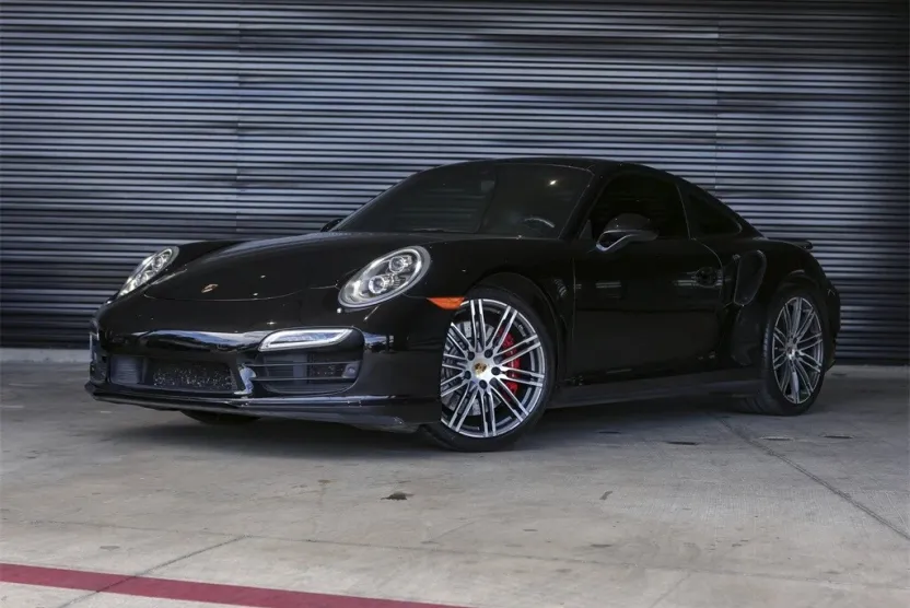 2015 Porsche 911 Turbo photo 1