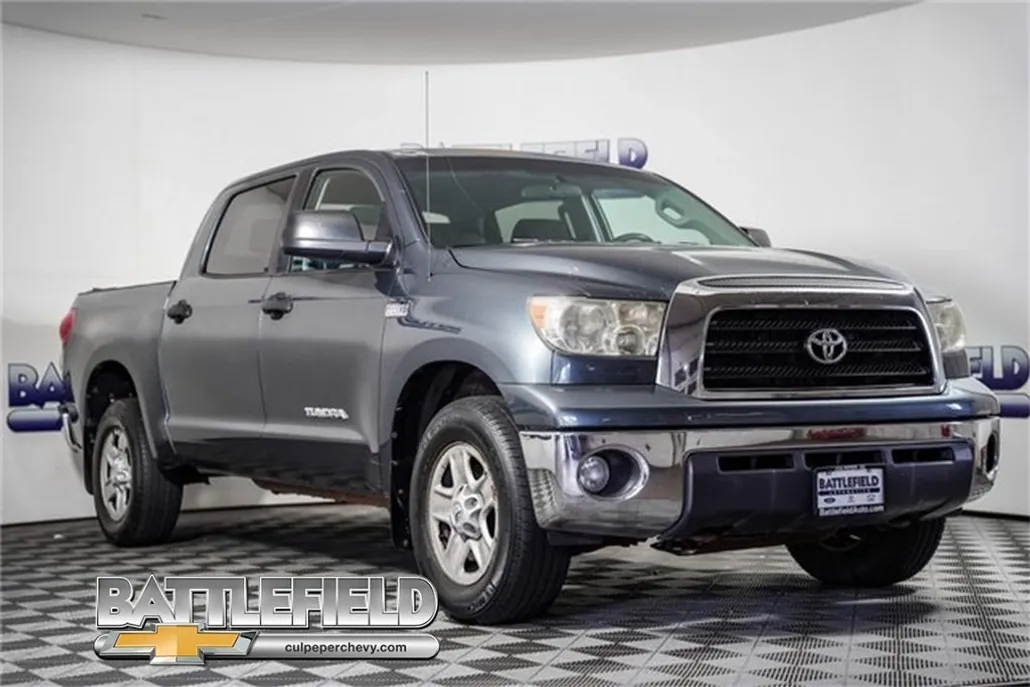 2008 Toyota Tundra SR5 CrewMax photo 1