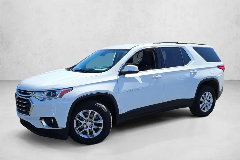 2021 Chevrolet Traverse Cloth photo 1