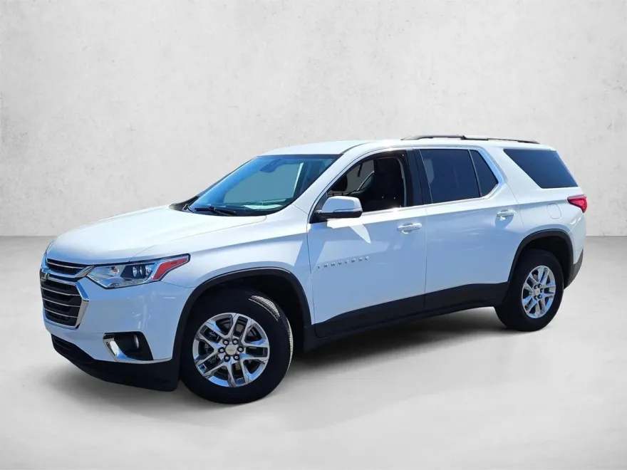 2021 Chevrolet Traverse Cloth photo 1
