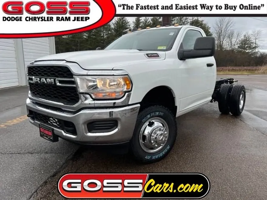 2024 Ram 3500 photo 1