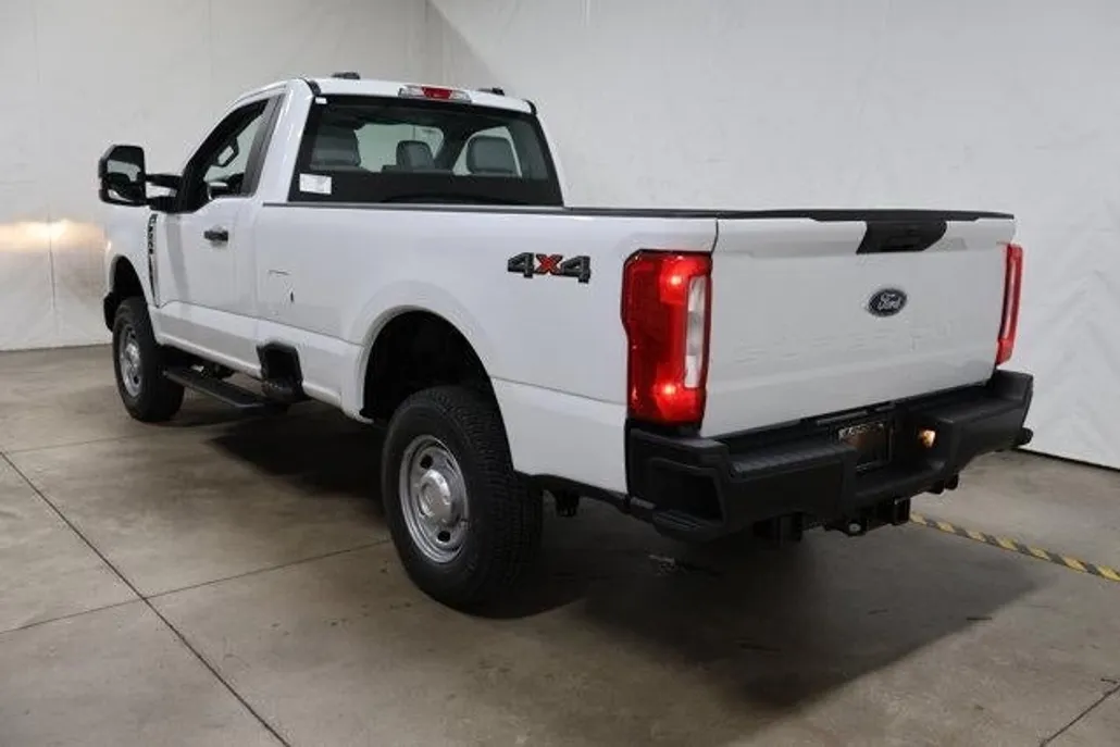 2026 Ford F-250 XL photo 1