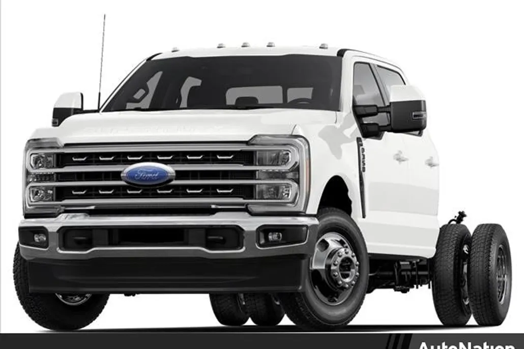 2025 Ford F-350 XL photo 1