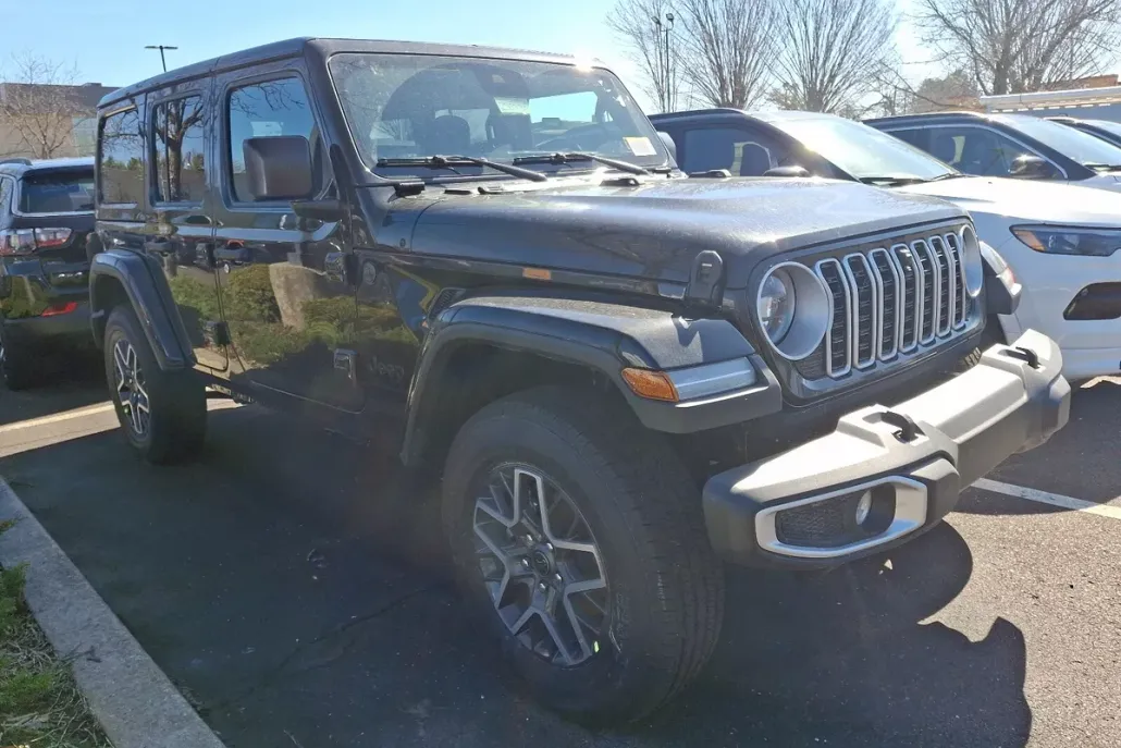 2025 Jeep Wrangler Sahara photo 1