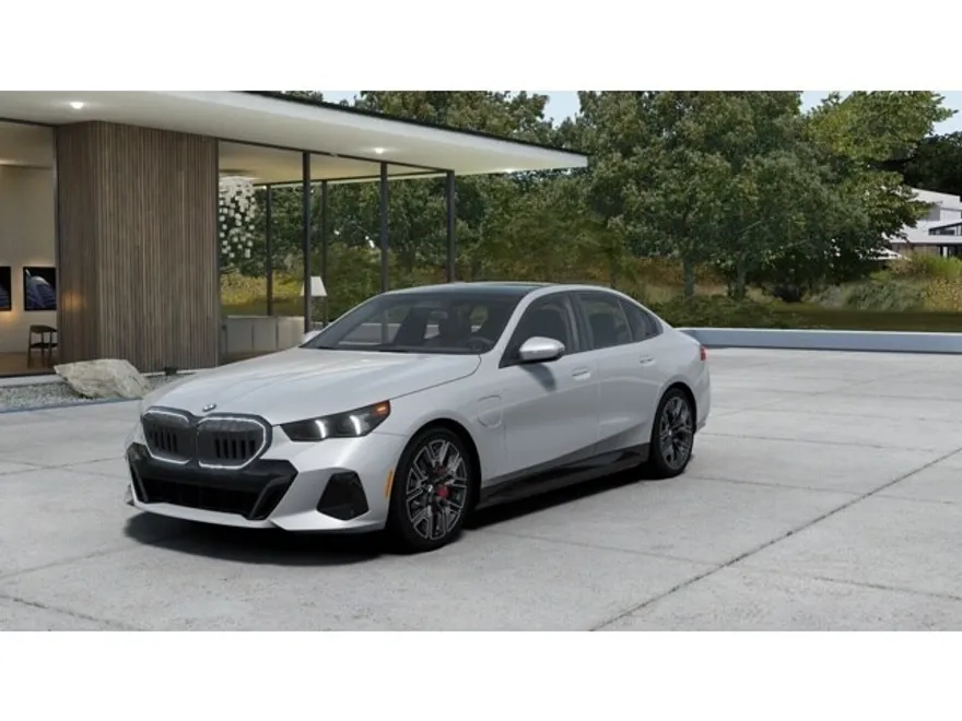 2026 Bmw 550e xDrive photo 1