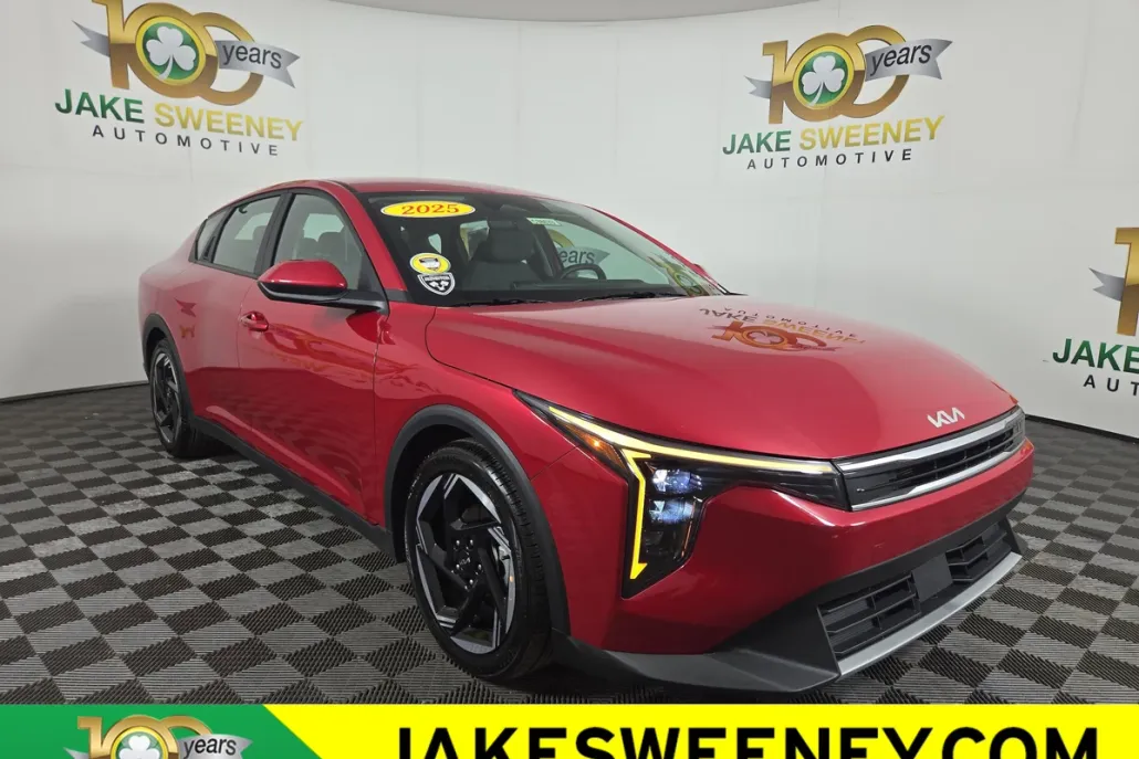 2025 Kia K4 EX photo 1