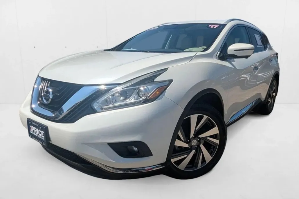 2017 Nissan Murano Platinum photo 1