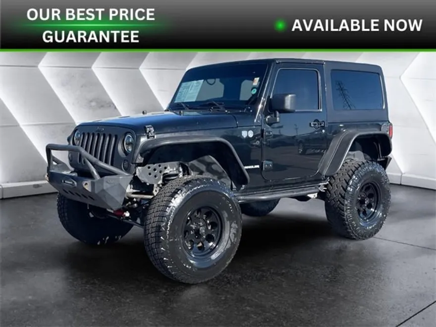 2012 Jeep Wrangler Rubicon photo 1