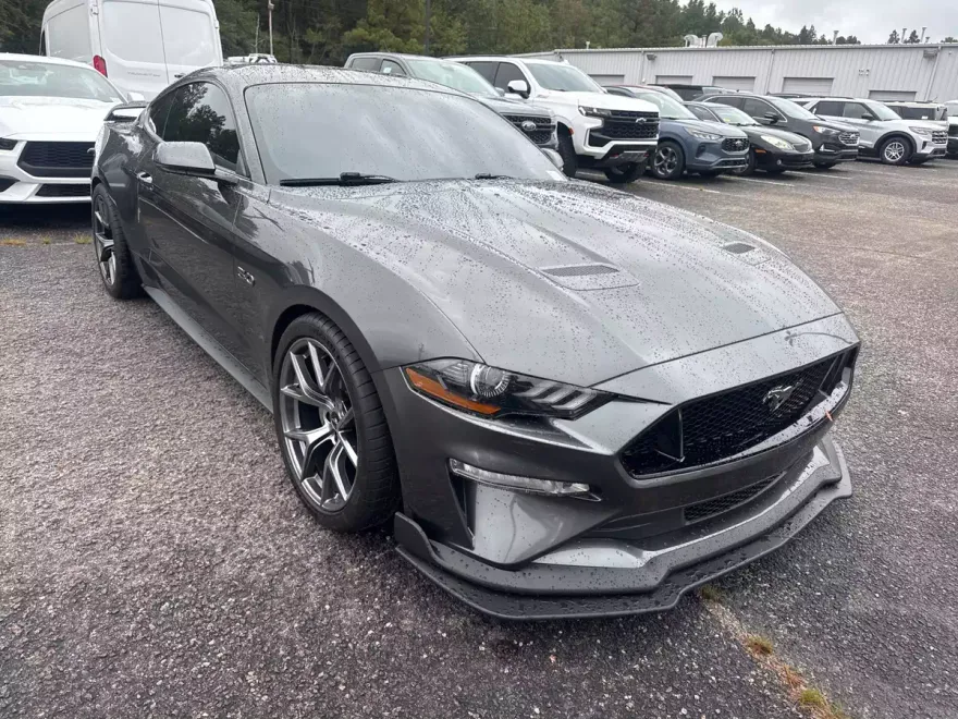 2018 Ford Mustang GT Premium photo 1