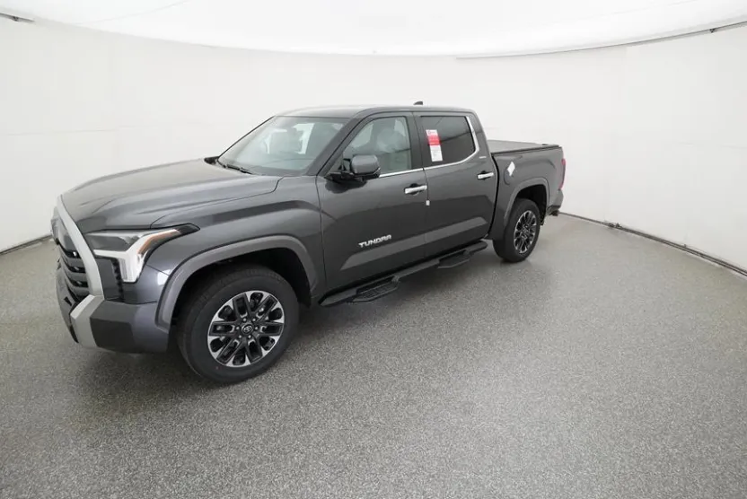 2025 Toyota Tundra Limited CrewMax photo 1