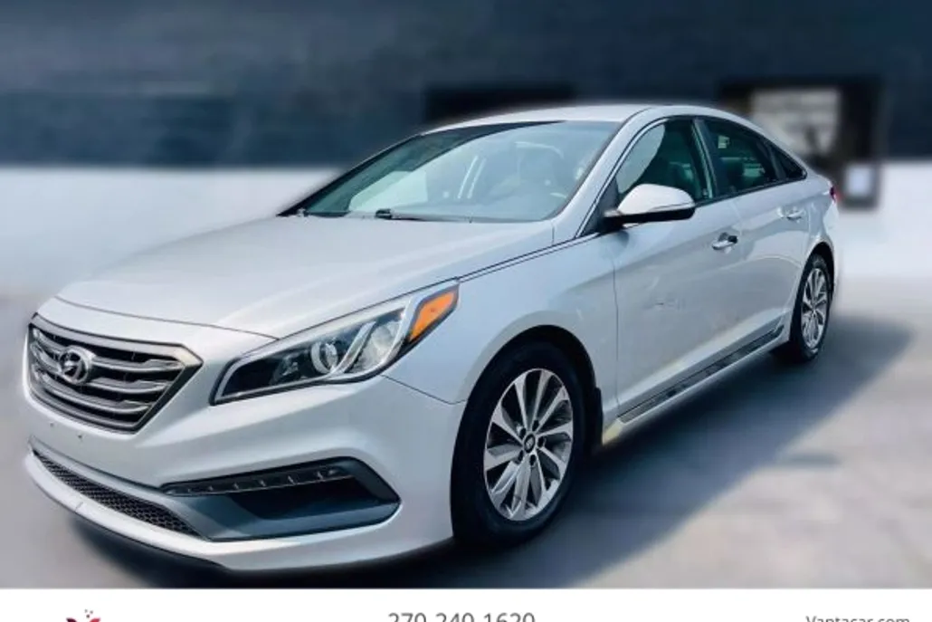 2016 Hyundai Sonata Sport photo 1