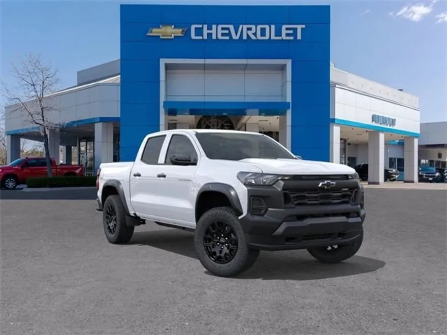 2026 Chevrolet Colorado Trail Boss photo 1