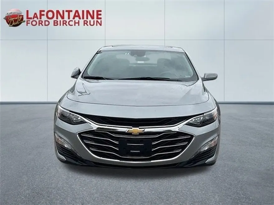2024 Chevrolet Malibu 1LT photo 1