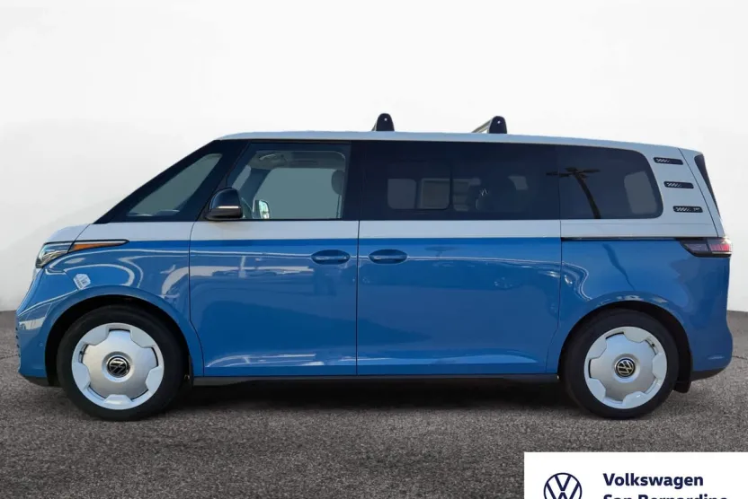 2025 Volkswagen ID. Buzz photo 1