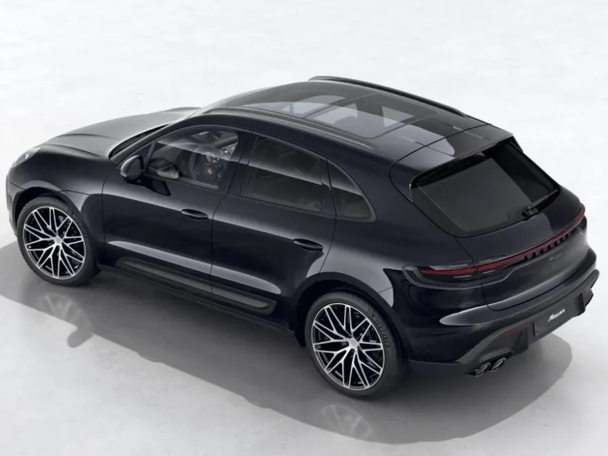 2026 Porsche Macan T photo 1