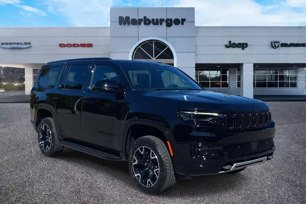 2025 Jeep Wagoneer Overland photo 1