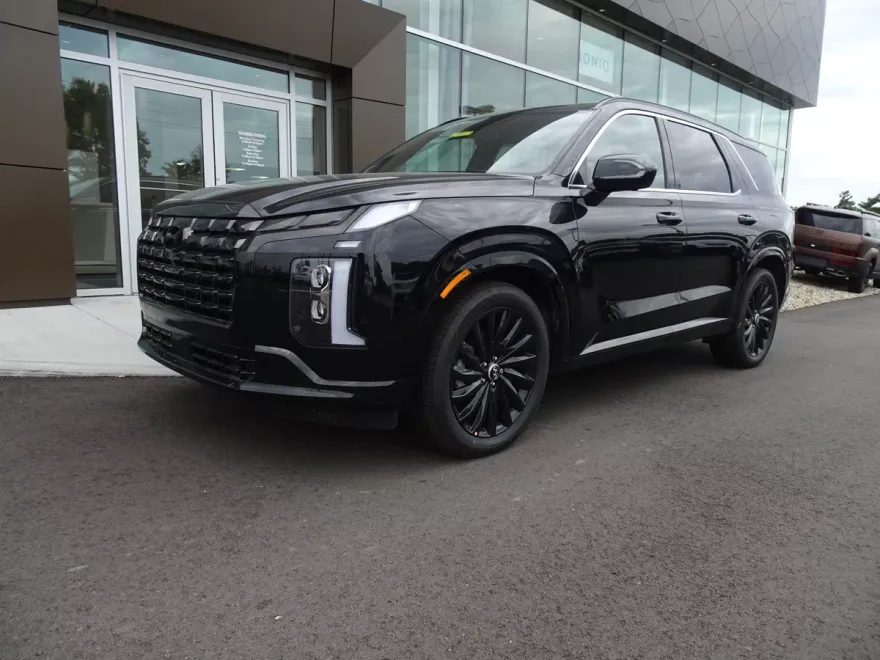 2024 Hyundai Palisade Calligraphy photo 1