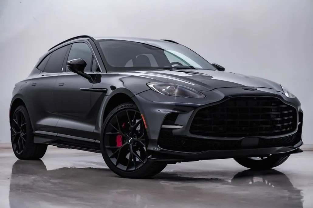 2025 Aston Martin DBX AM8 DBX707 photo 1