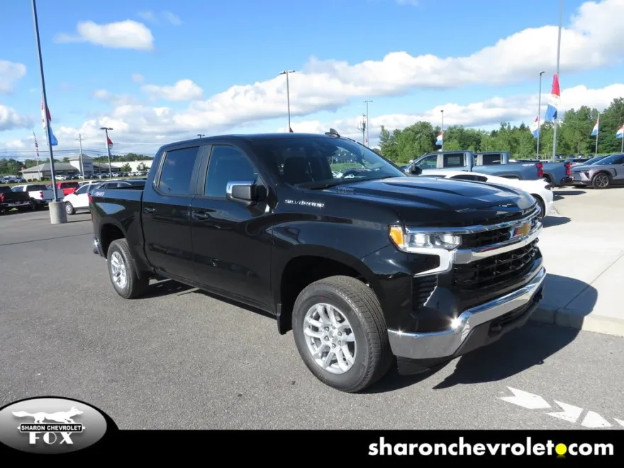 2026 Chevrolet Silverado 1500 LT photo 1