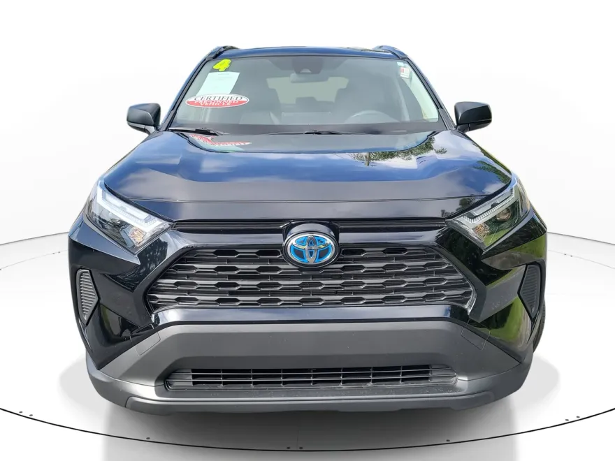 2024 Toyota RAV4 Hybrid LE photo 1