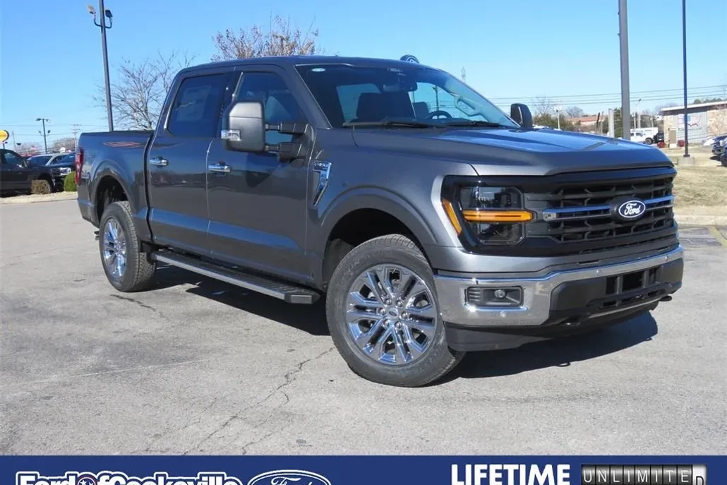2025 Ford F-150 XLT photo 1
