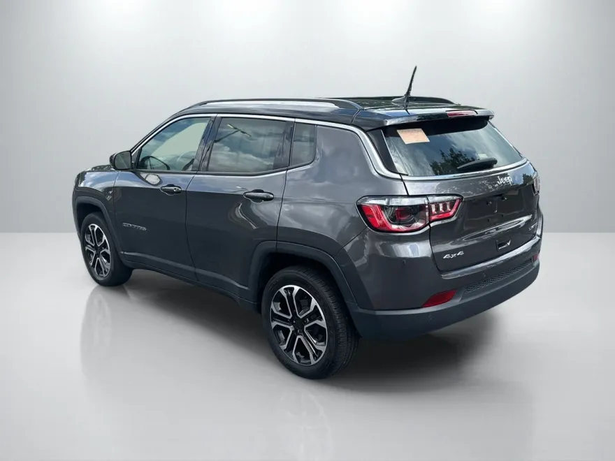 2022 Jeep Compass Limited photo 1