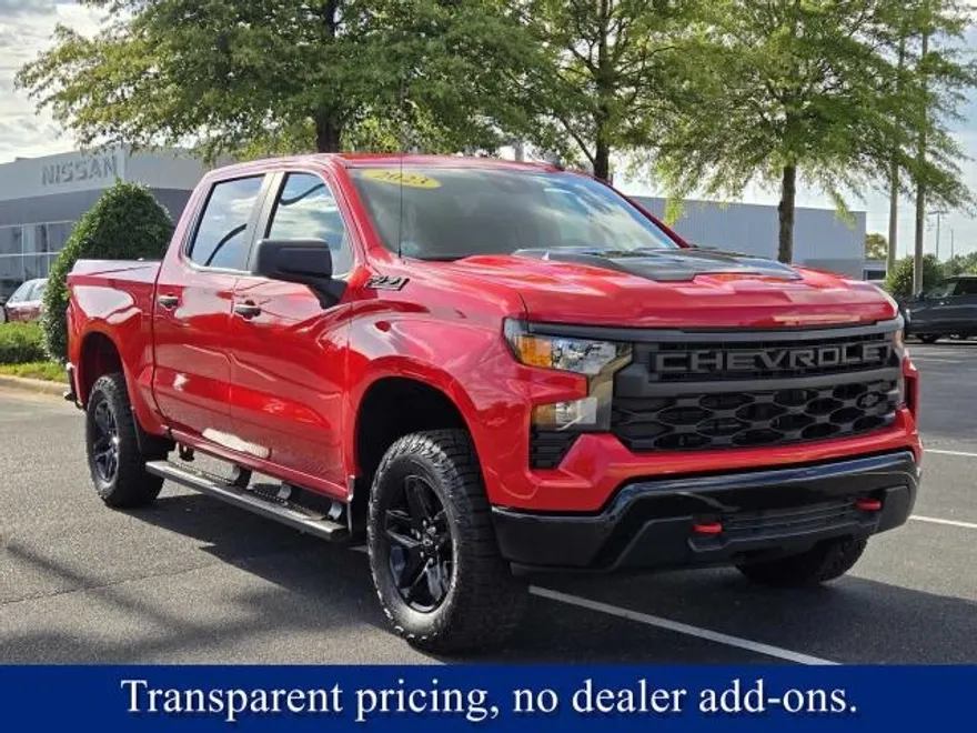 2023 Chevrolet Silverado 1500 Custom Trail Boss photo 1