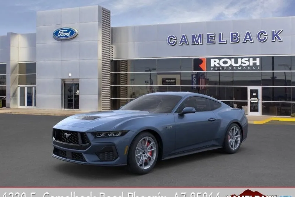 2025 Ford Mustang GT photo 1