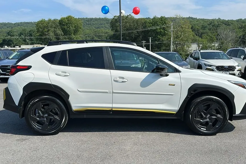 2024 Subaru Crosstrek Sport photo 1