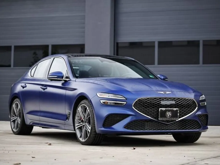 2025 Genesis G70 3.3T Sport Advanced photo 1