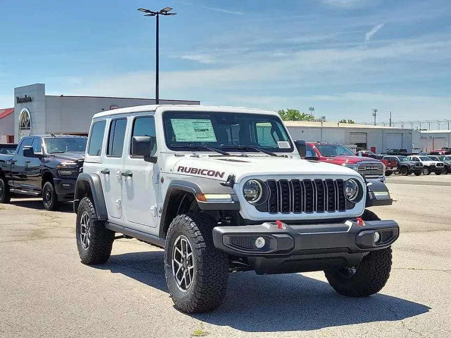 2025 Jeep Wrangler Rubicon photo 1