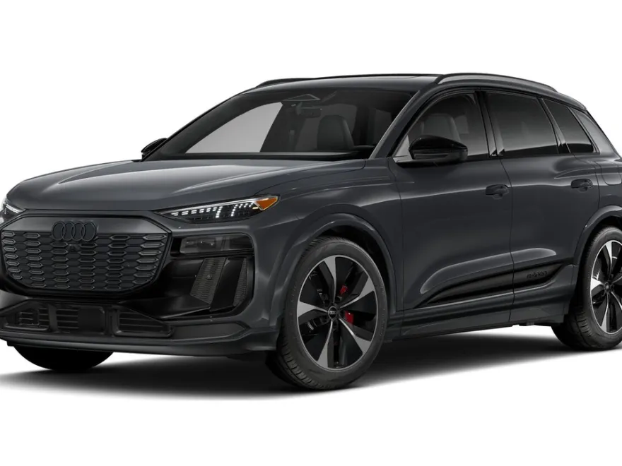 2025 Audi SQ6 photo 1